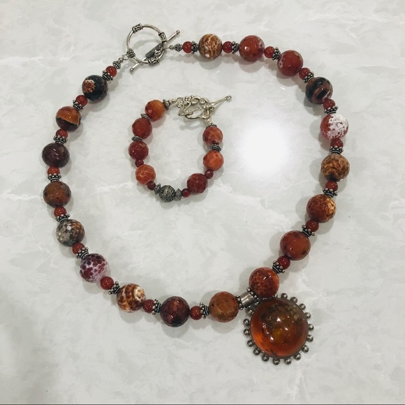 Statement necklace and bracelet - Picture 6 of 9